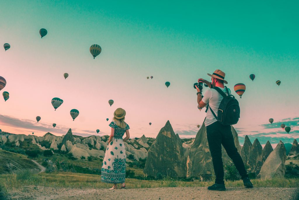 traveling couple