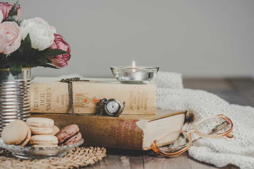 books flowers candles glasses